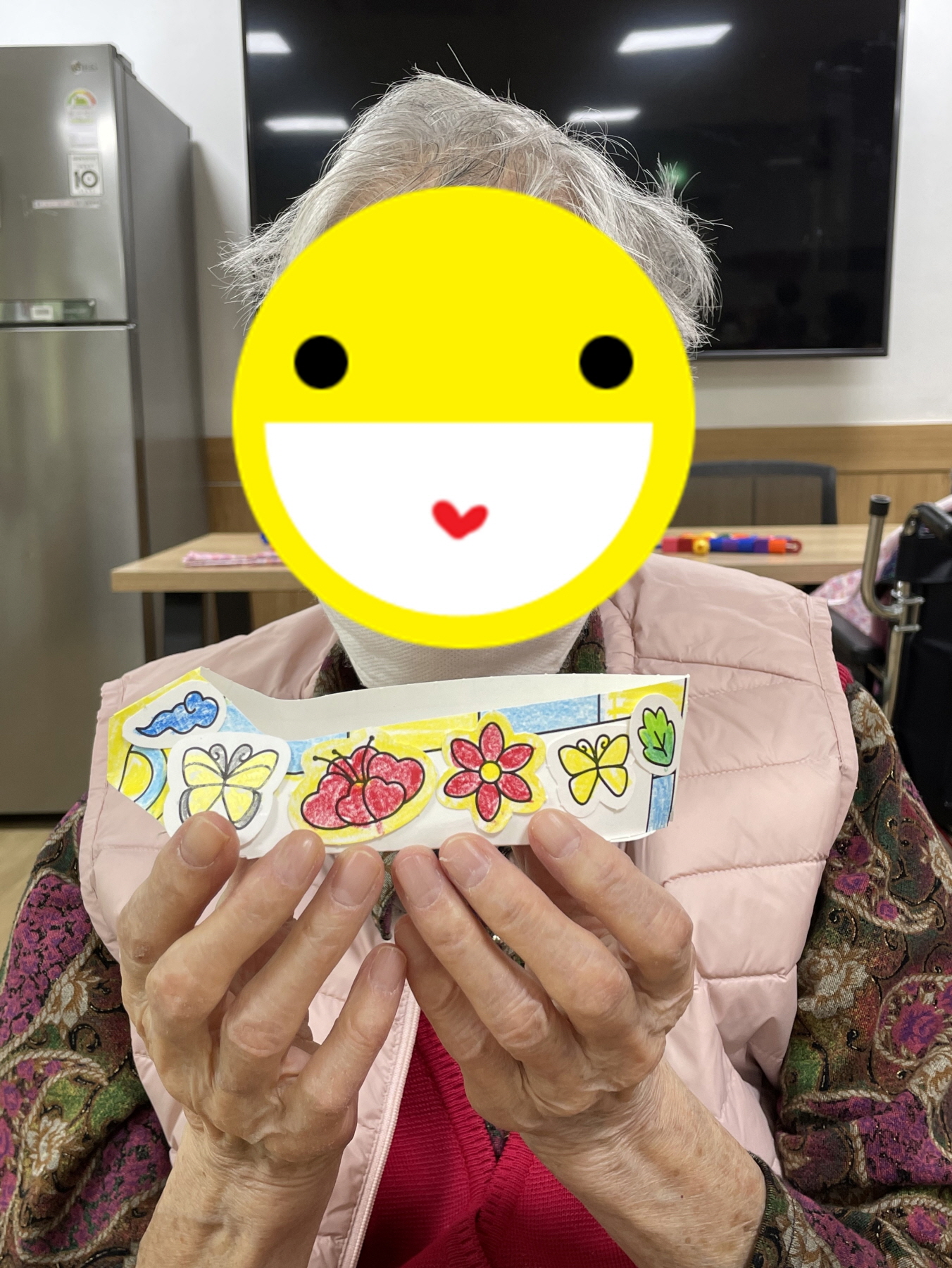 23.02.08. (수) _ 종이꽃신만들기
